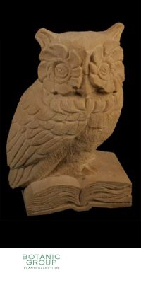 Natursteinfigur - Skulptur Eule auf einem Buch